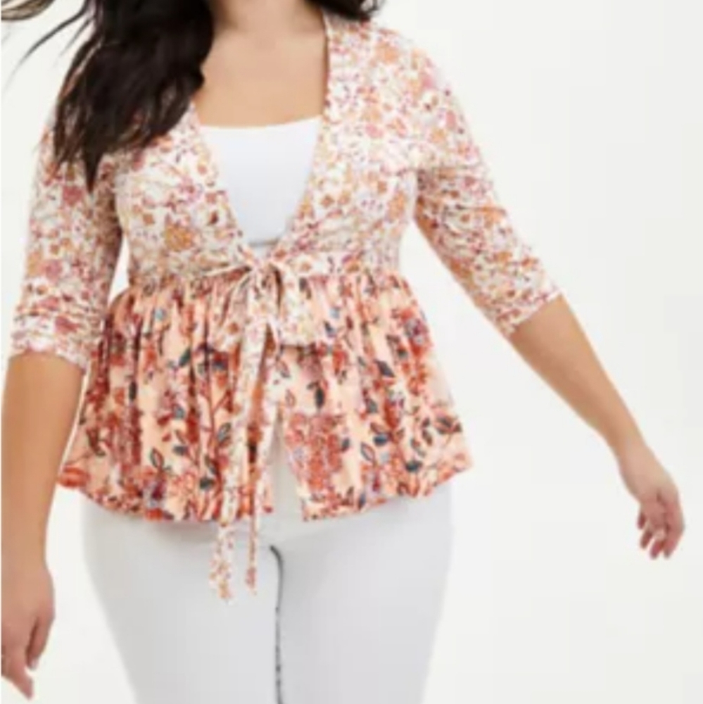 Torrid floral kimono peach wrap